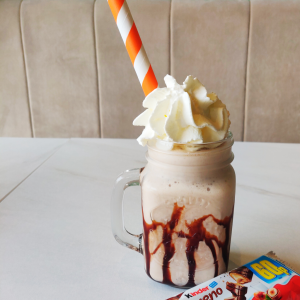 Kinder Bueno Milkshake