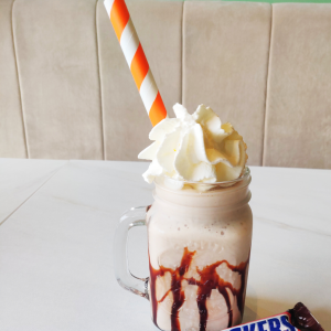 Snickers Milkshake